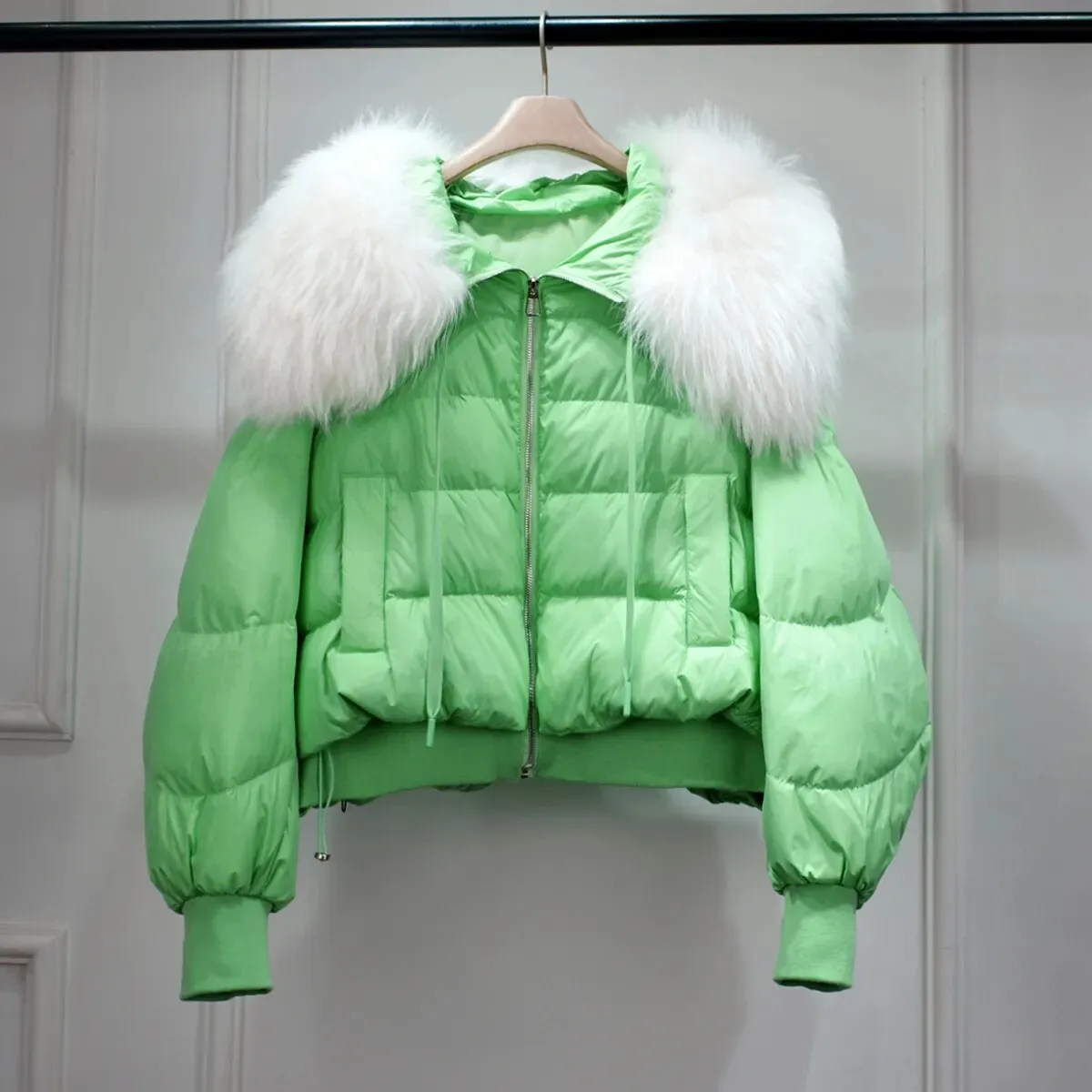 Lagabogy Winter Puffer Jacket Women Thick Warm Short Parkas Real Natural Raccoon Fur Female Loose 90% White Duck Down Coat